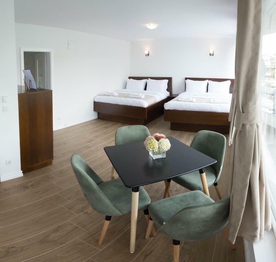 Seasons Hotel Струга Экстерьер фото