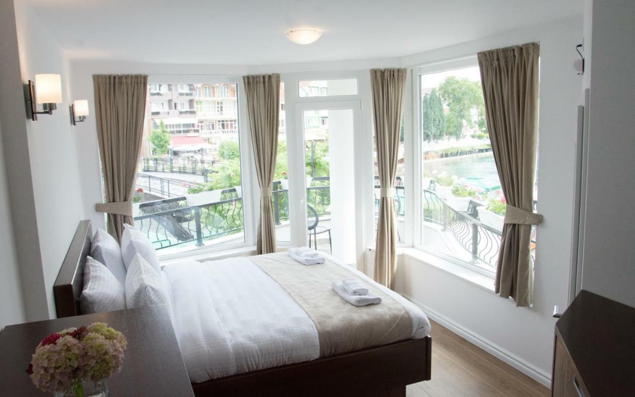 Seasons Hotel Струга Экстерьер фото